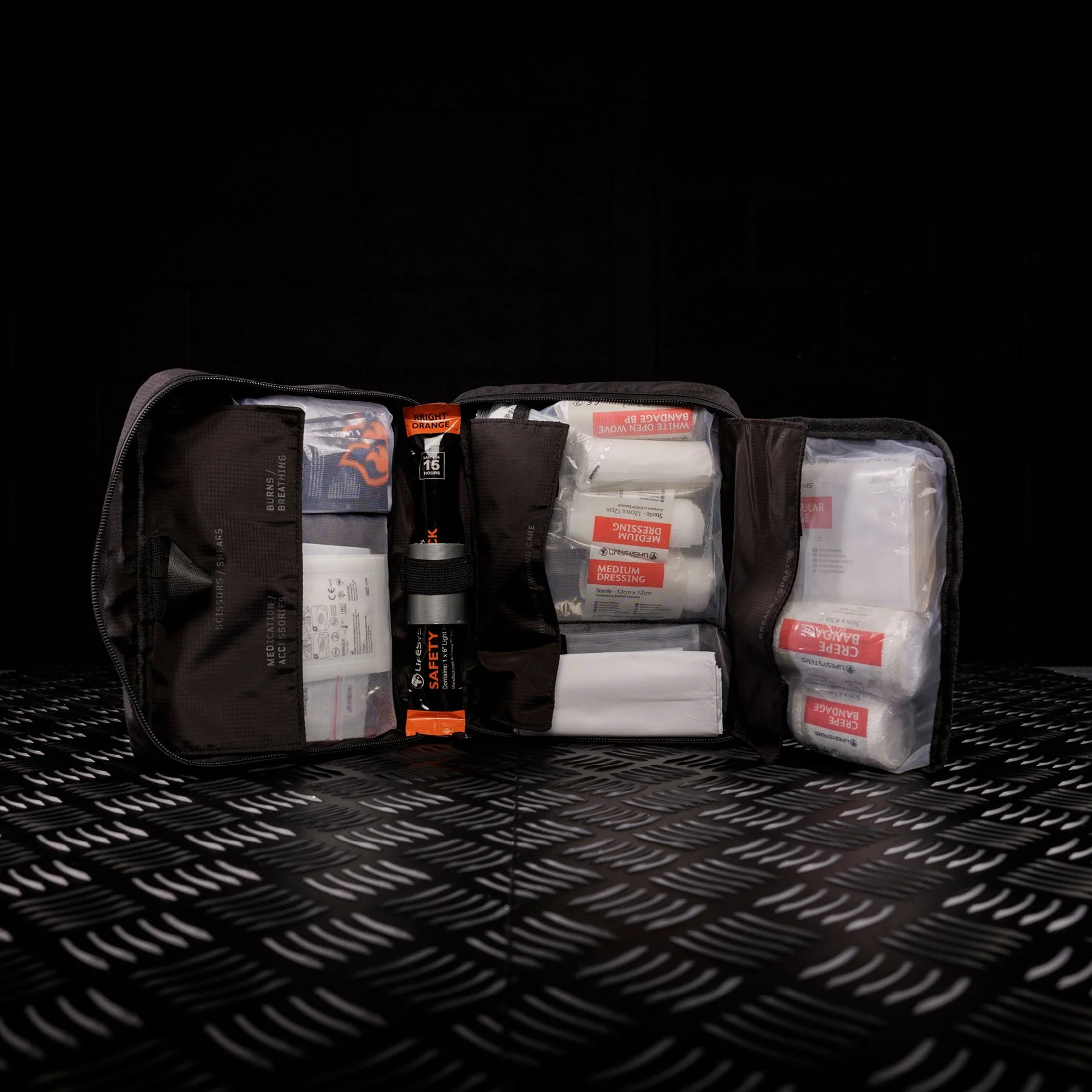 ADVANCED FIRST AID KIT - Image 4