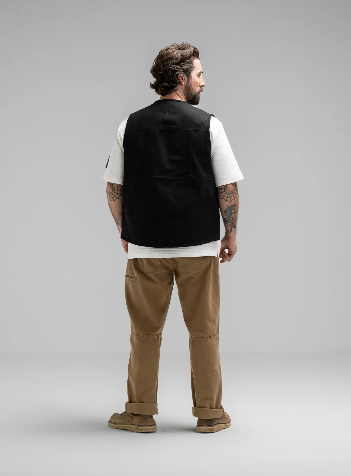 DISSIDENT UTILITY VEST - Image 8