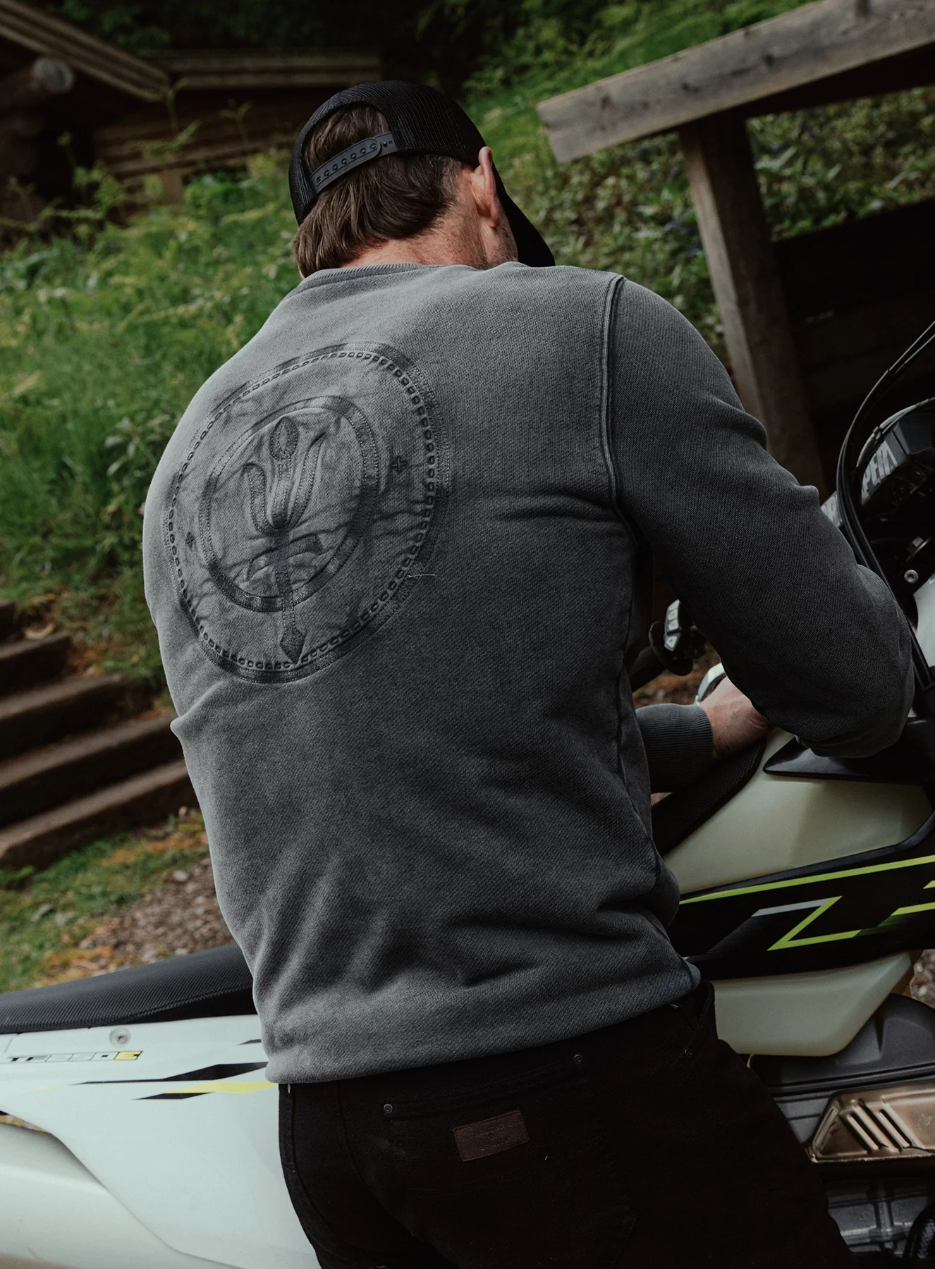 DISSIDENT WASHED JUMPER - Image 2
