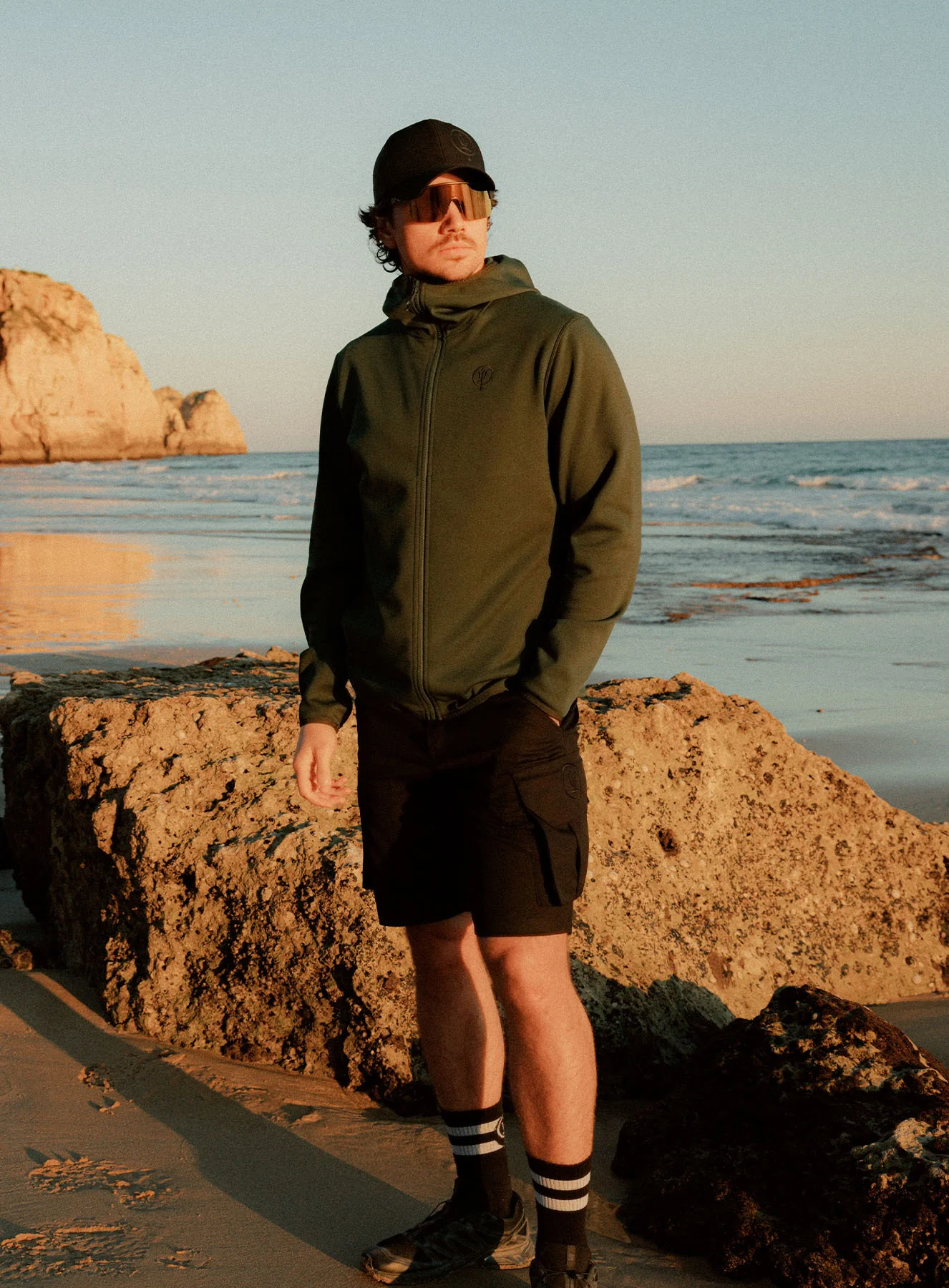 FORWARD HOODIE - Image 6
