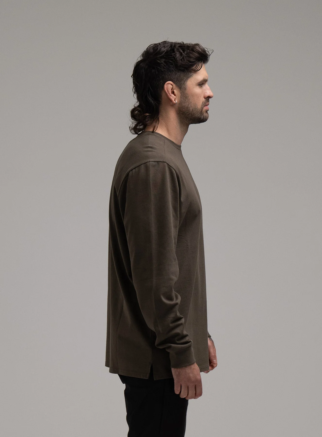 INSIGNIA LONG SLEEVE T-SHIRT (G1) - Image 2