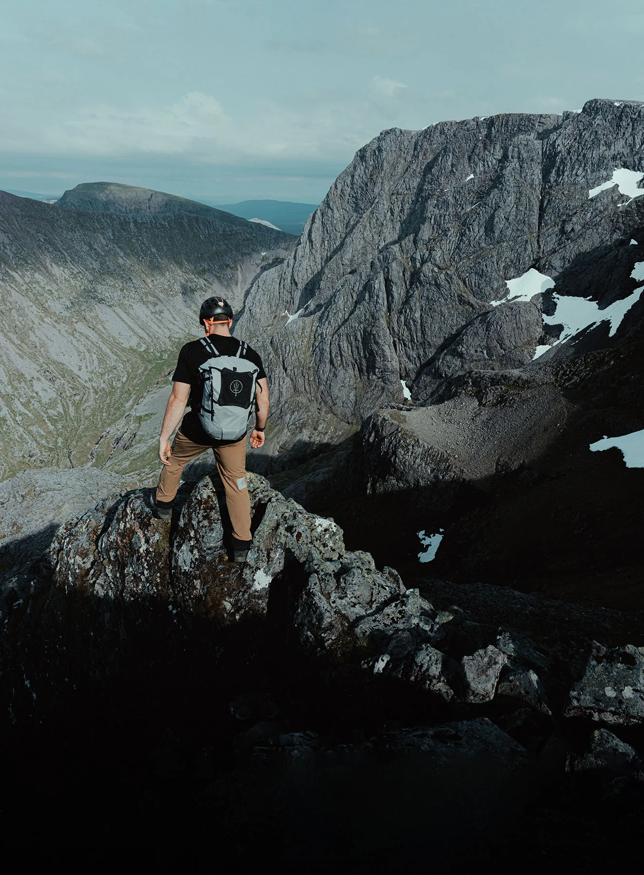 ORBITAL 30L DYNEEMA® CLIMBING BACKPACK - Image 8