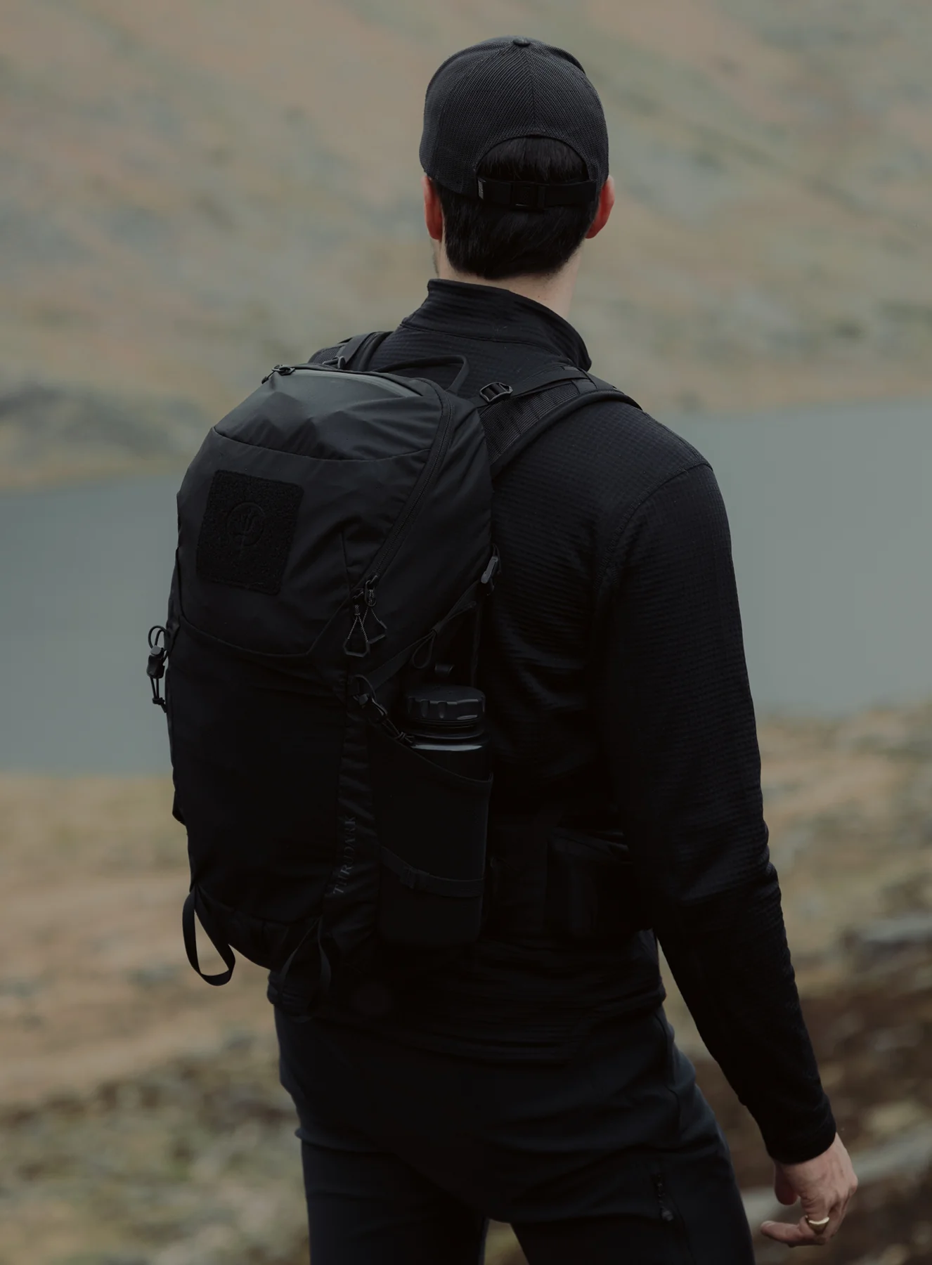 PINNACLE 28L HIKING BACKPACK - Image 8