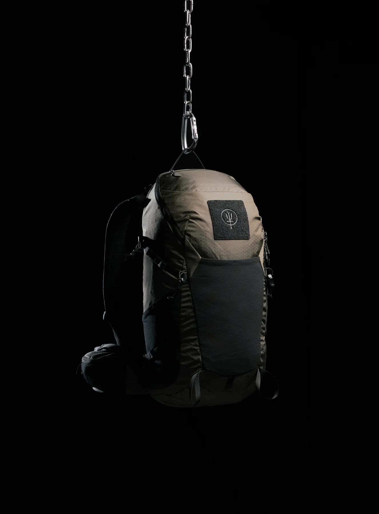PINNACLE 28L HIKING BACKPACK - Image 6