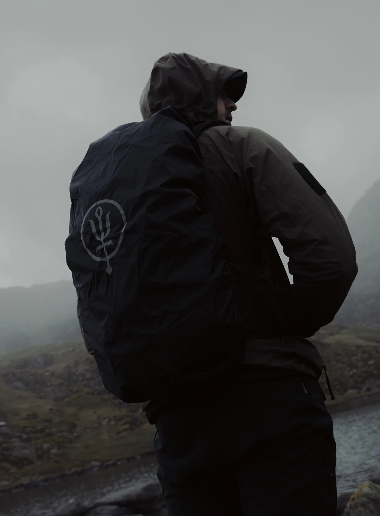 PINNACLE 42L HIKING BACKPACK - Image 10